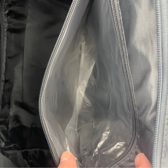 the Foldie gray travel bag - Picture 7 of 12